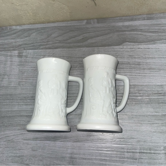 Tiara Exclusive White Milk Glass Mug #10575 In Box Set of 2 Vintage - Picture 14 of 14